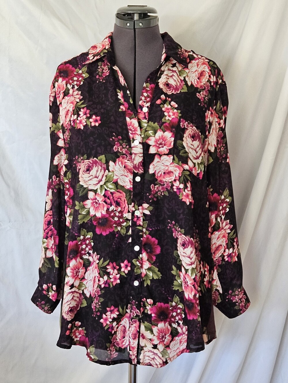 Ladies' Semi-Sheer Floral w Stripes, Button-Front Blouse.